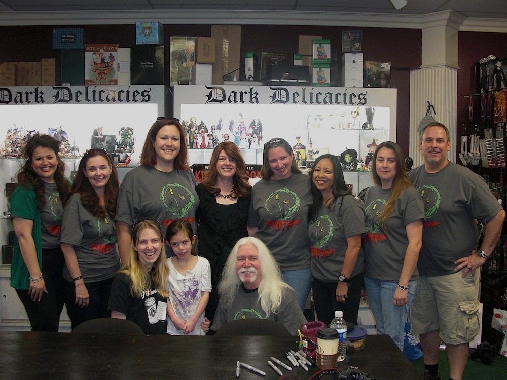 Dark Delicacies Roadies